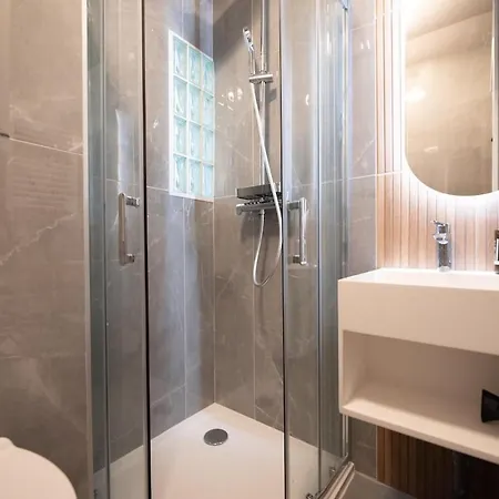 Lovely Parisian Flat -prime Location, 7th District Apartmán