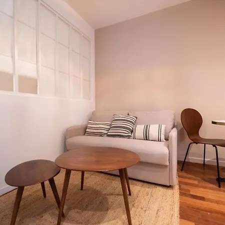 Lovely Parisian Flat -prime Location, 7th District Apartmán *
